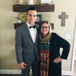 Meet your Posher, Lori